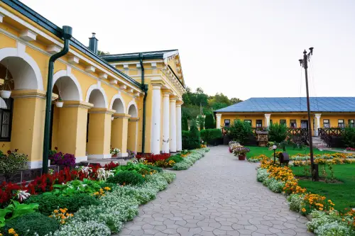 Gated Community Landscaping