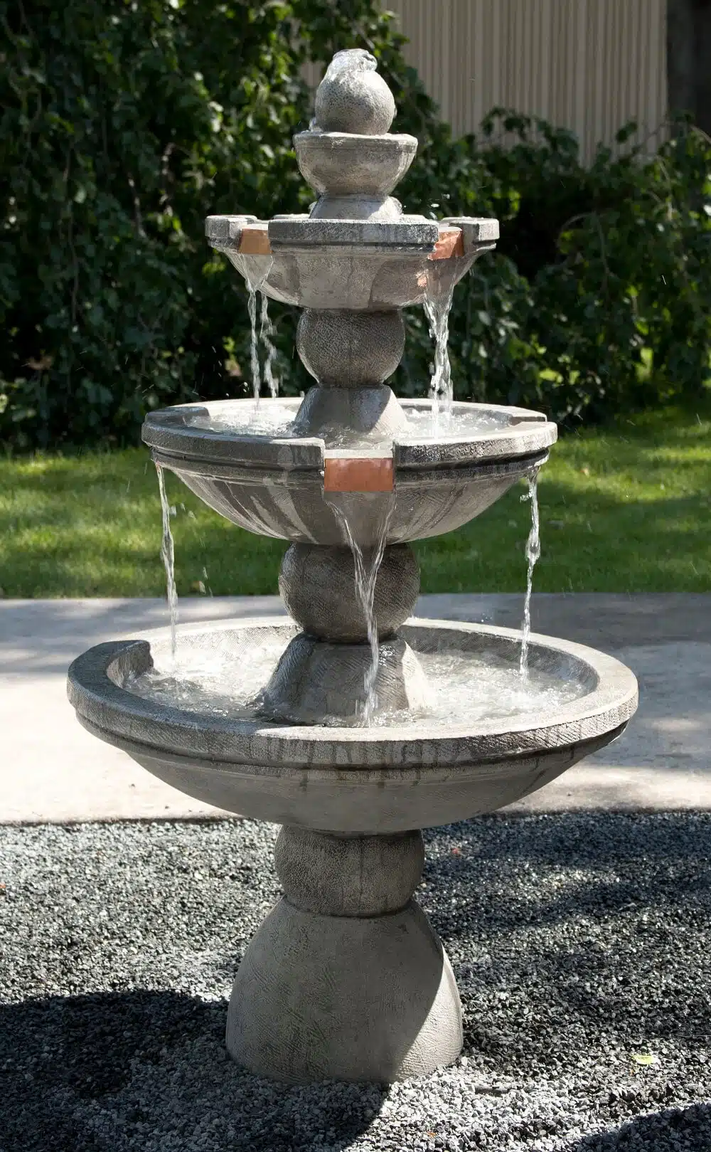 Classical multi-level fountain architecture styling
