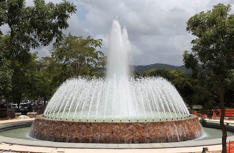 Signature large scale premium institutional custom fountain projects